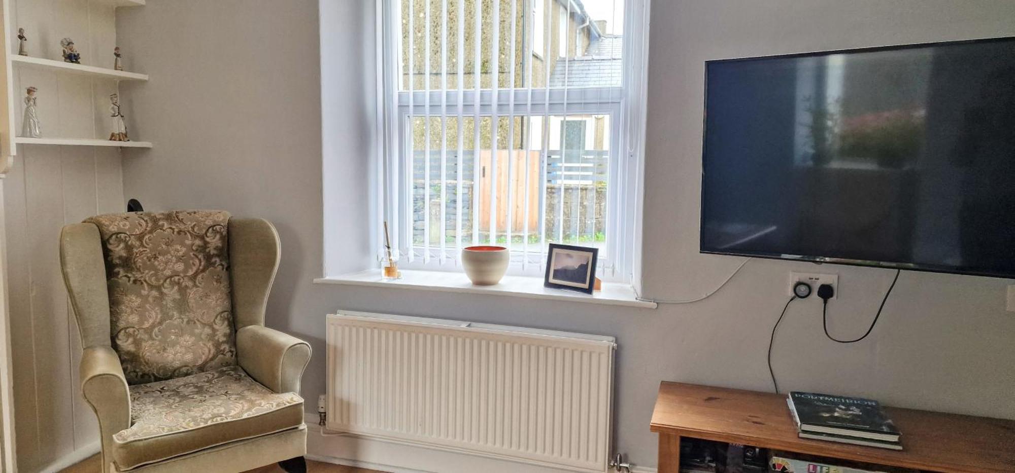 Cheerful 2 Bed Home With Mountain Views Blaenau Ffestiniog Exterior foto